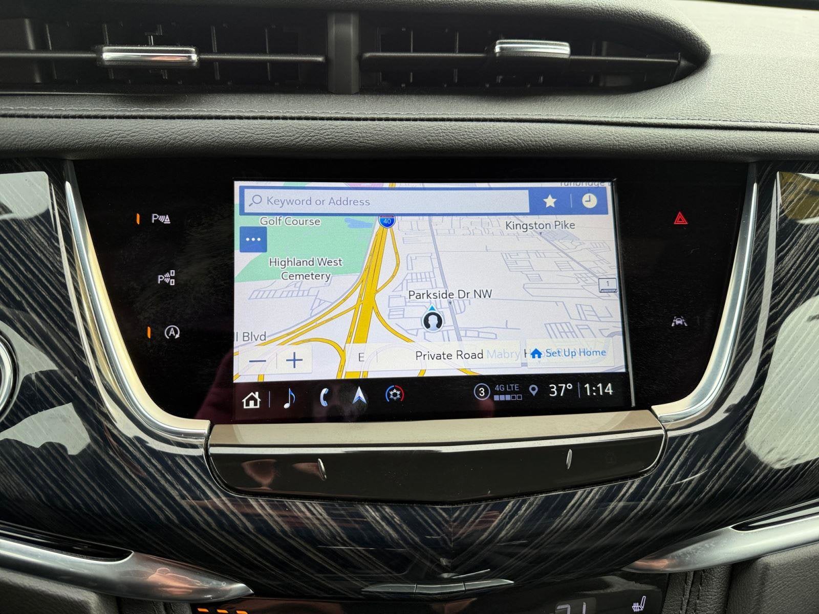 2024 Cadillac XT6 Base