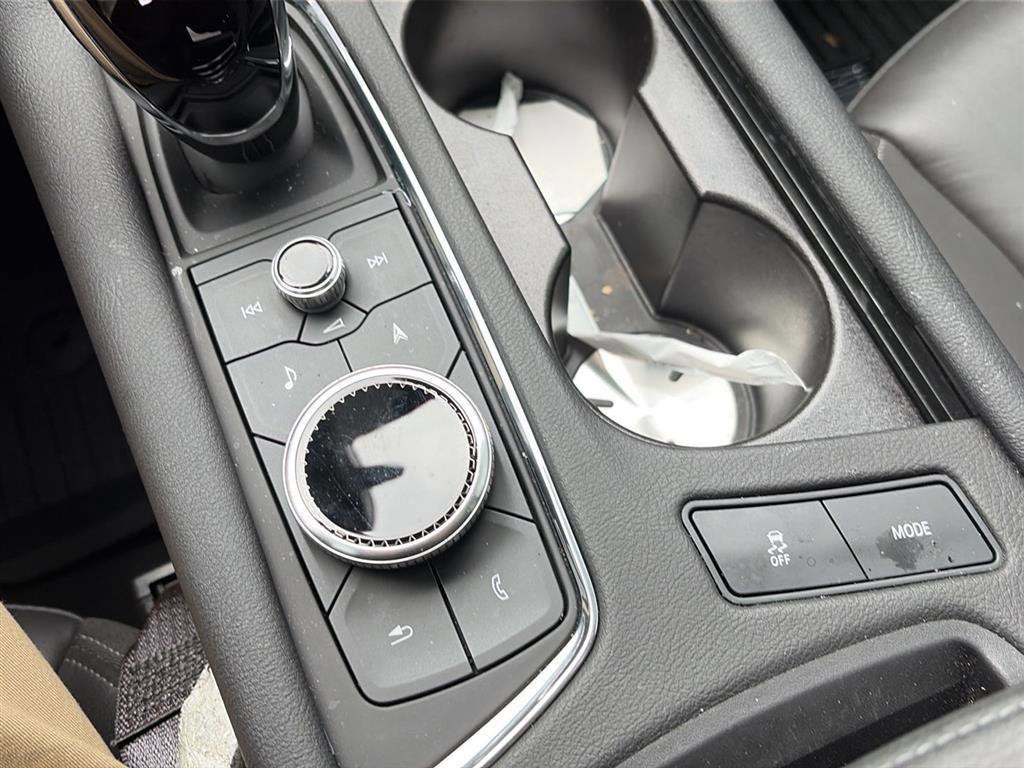 2024 Cadillac XT6 Base