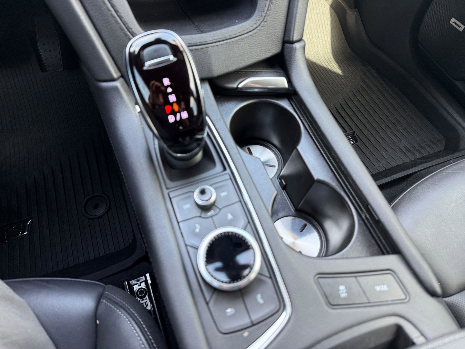 2024 Cadillac XT6 Base