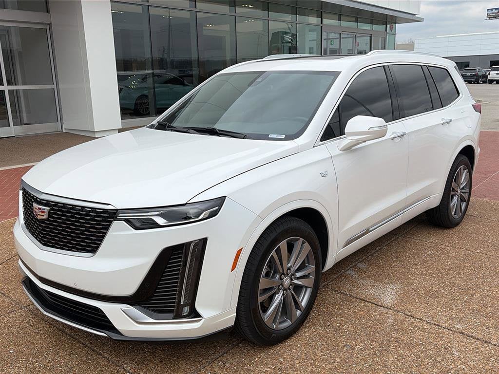 2024 Cadillac XT6 Base