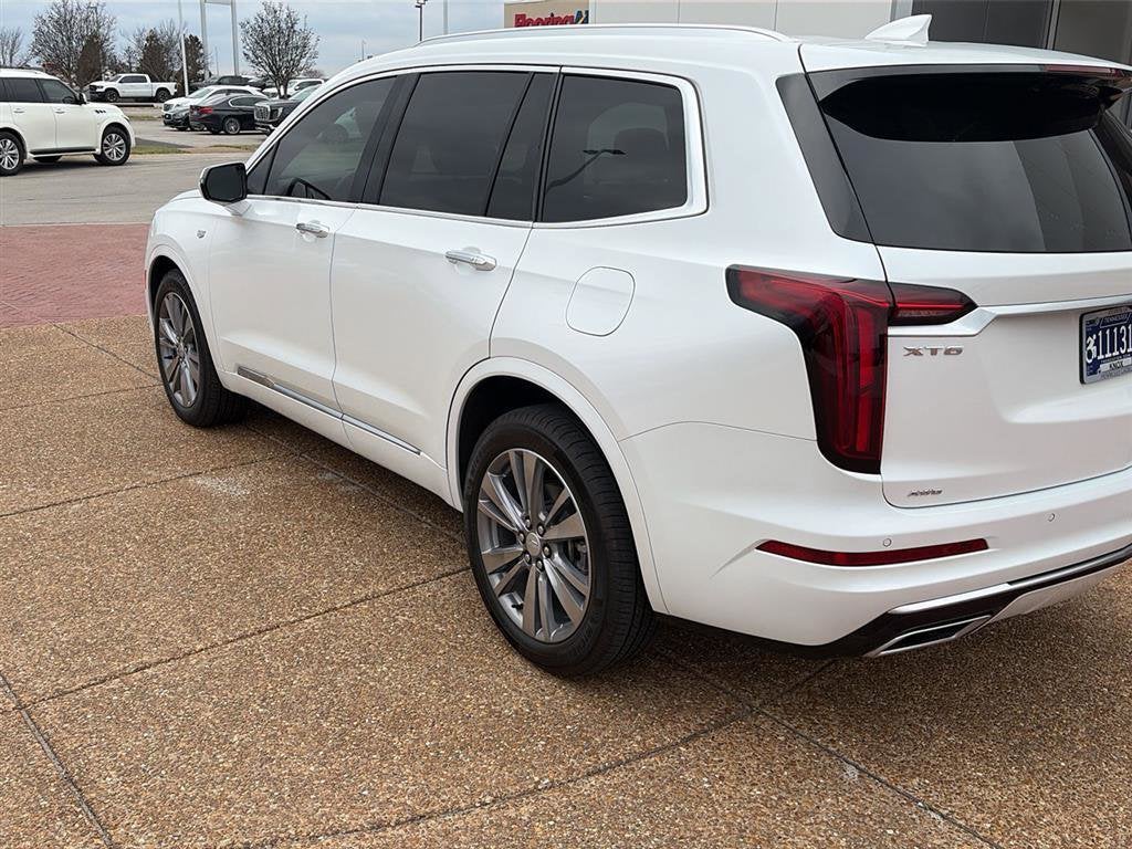 2024 Cadillac XT6 Base