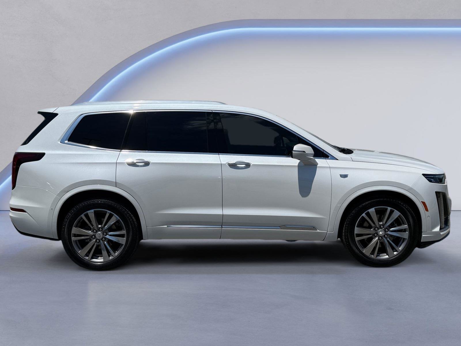 2021 Cadillac XT6 Base