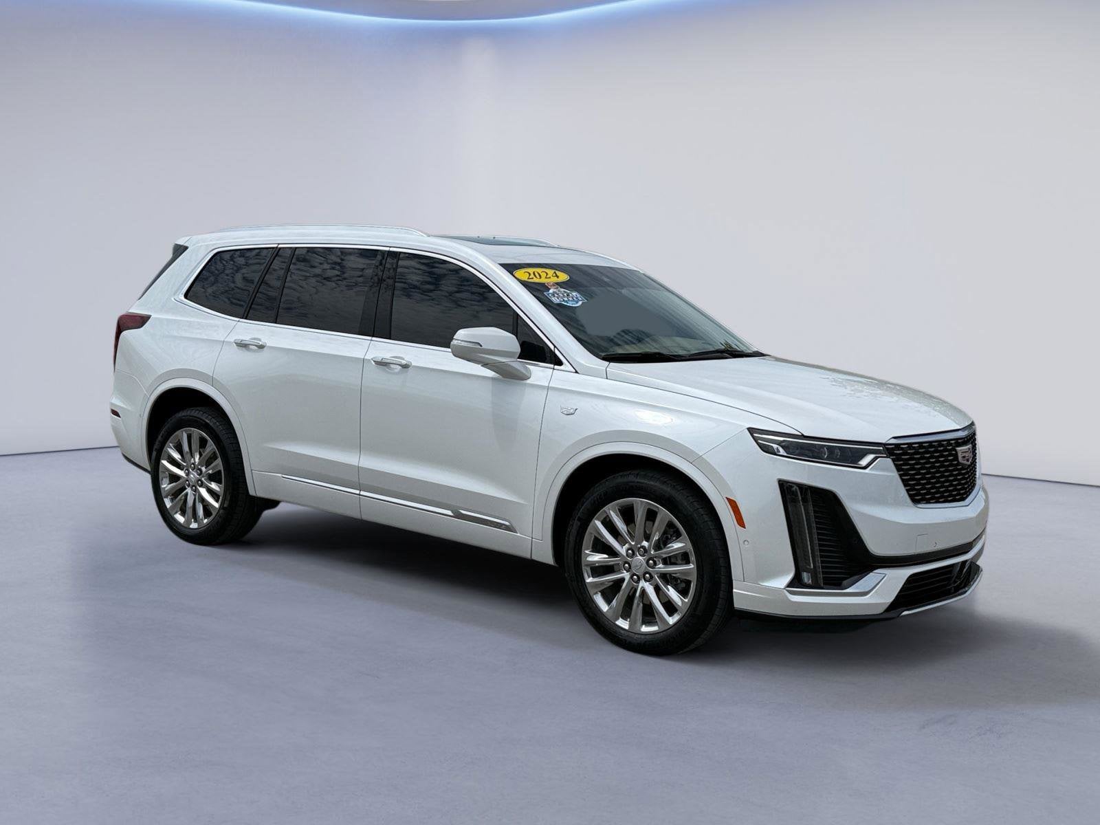 2024 Cadillac XT6 Base