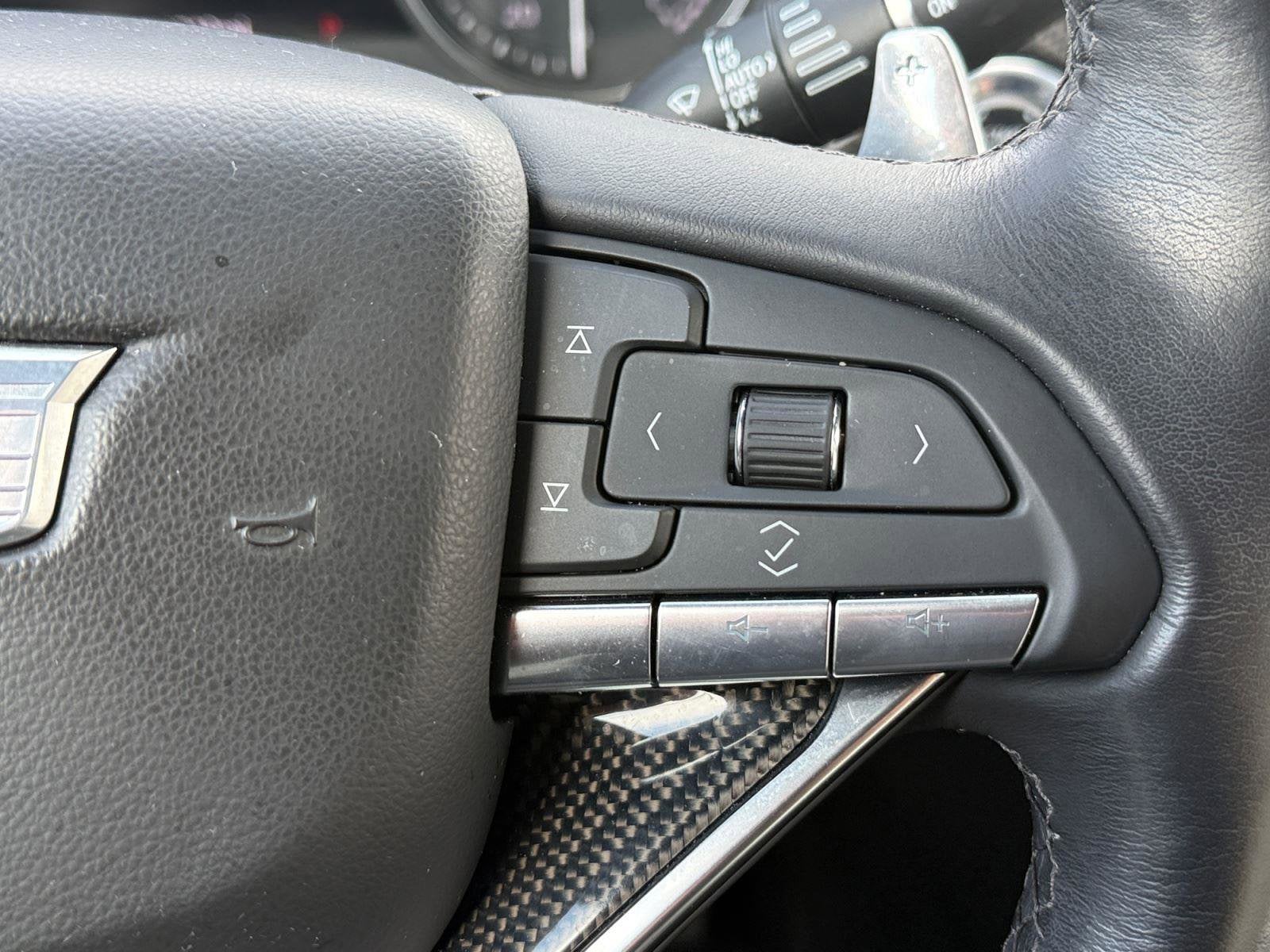 2024 Cadillac XT6 Base