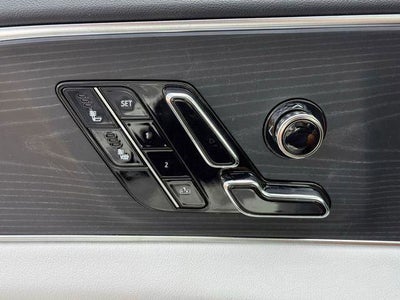 2025 Cadillac LYRIQ Luxury 1