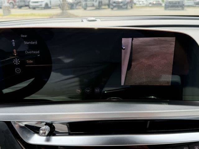 2025 Cadillac LYRIQ Luxury 1