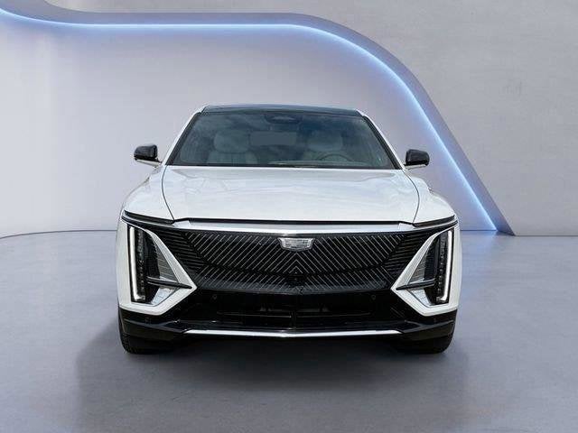 2025 Cadillac LYRIQ Luxury 1