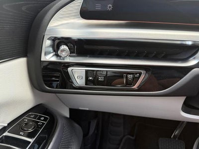 2026 Cadillac LYRIQ Premium Luxury