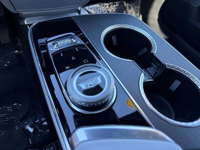 2024 Cadillac LYRIQ 4dr Luxury w/1SD