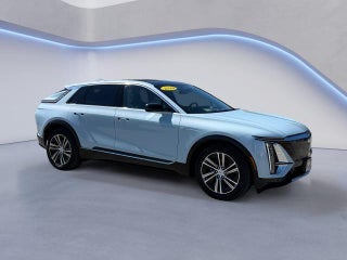 2024 Cadillac LYRIQ 4dr Luxury w/1SD