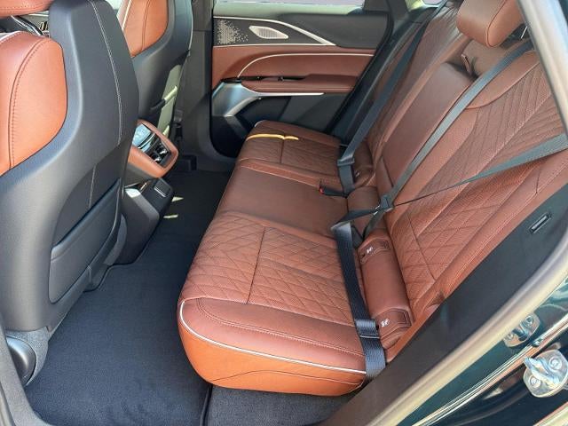 2027 Cadillac LYRIQ Signature Luxury