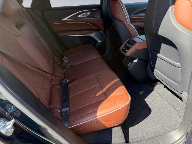2027 Cadillac LYRIQ Signature Luxury