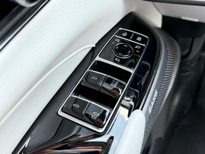 2024 Cadillac LYRIQ Sport 2