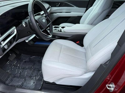 2024 Cadillac LYRIQ Sport 2