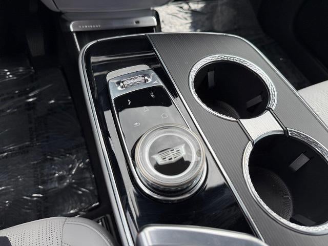 2024 Cadillac LYRIQ Sport 2