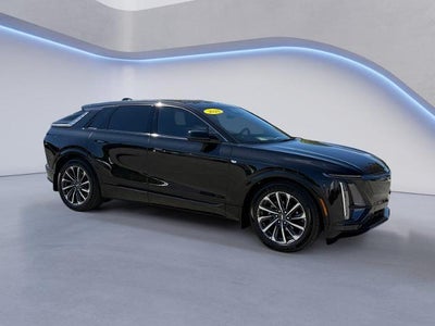 2024 Cadillac LYRIQ Sport 2