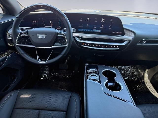2024 Cadillac LYRIQ Sport 2