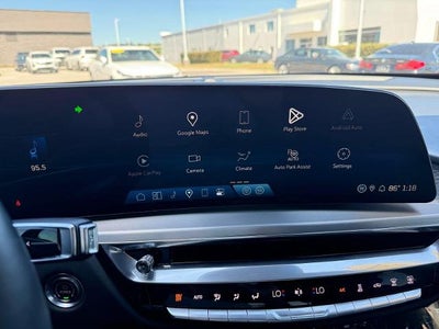 2024 Cadillac LYRIQ Sport 2