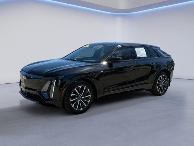2024 Cadillac LYRIQ Sport 2