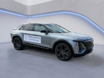 2025 Cadillac LYRIQ Sport 3