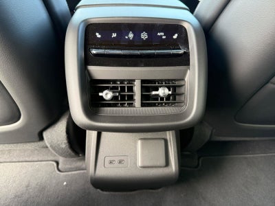 2025 Cadillac LYRIQ Sport 3