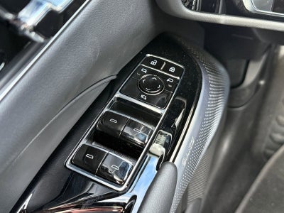 2025 Cadillac LYRIQ Sport 3