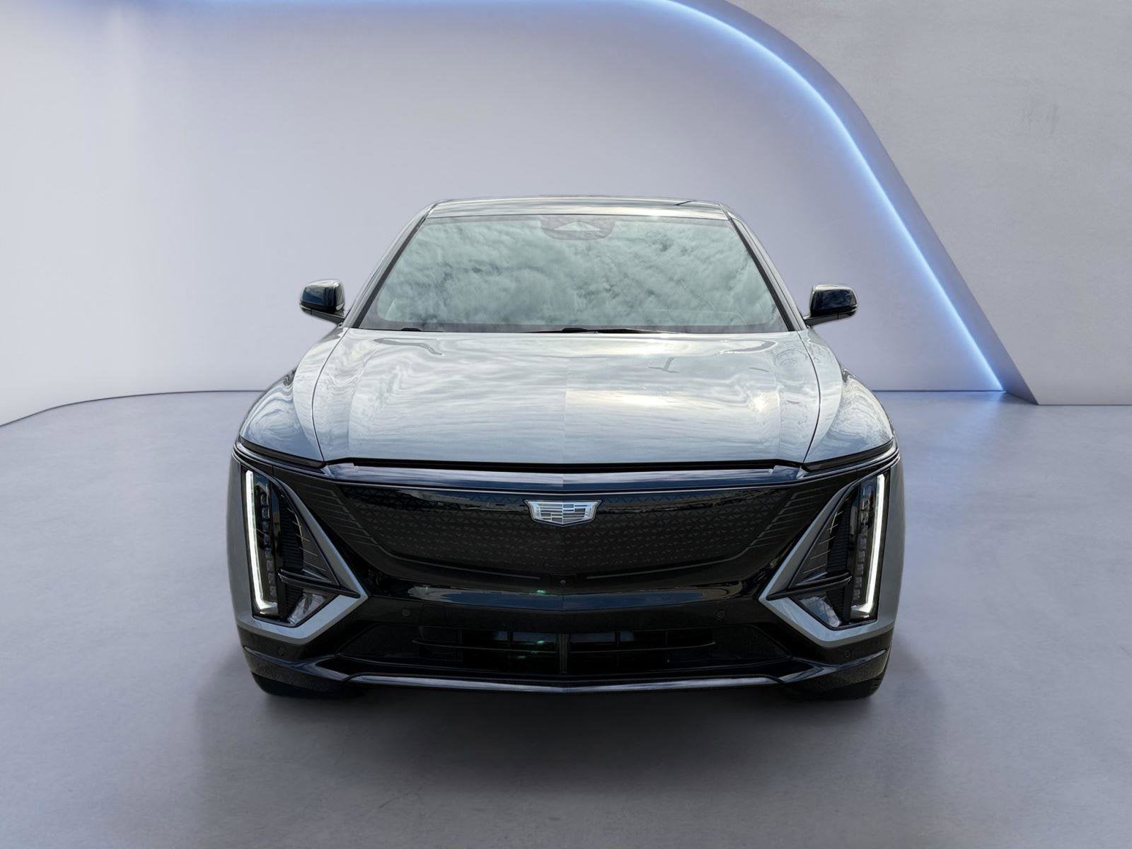 2025 Cadillac LYRIQ Sport 3