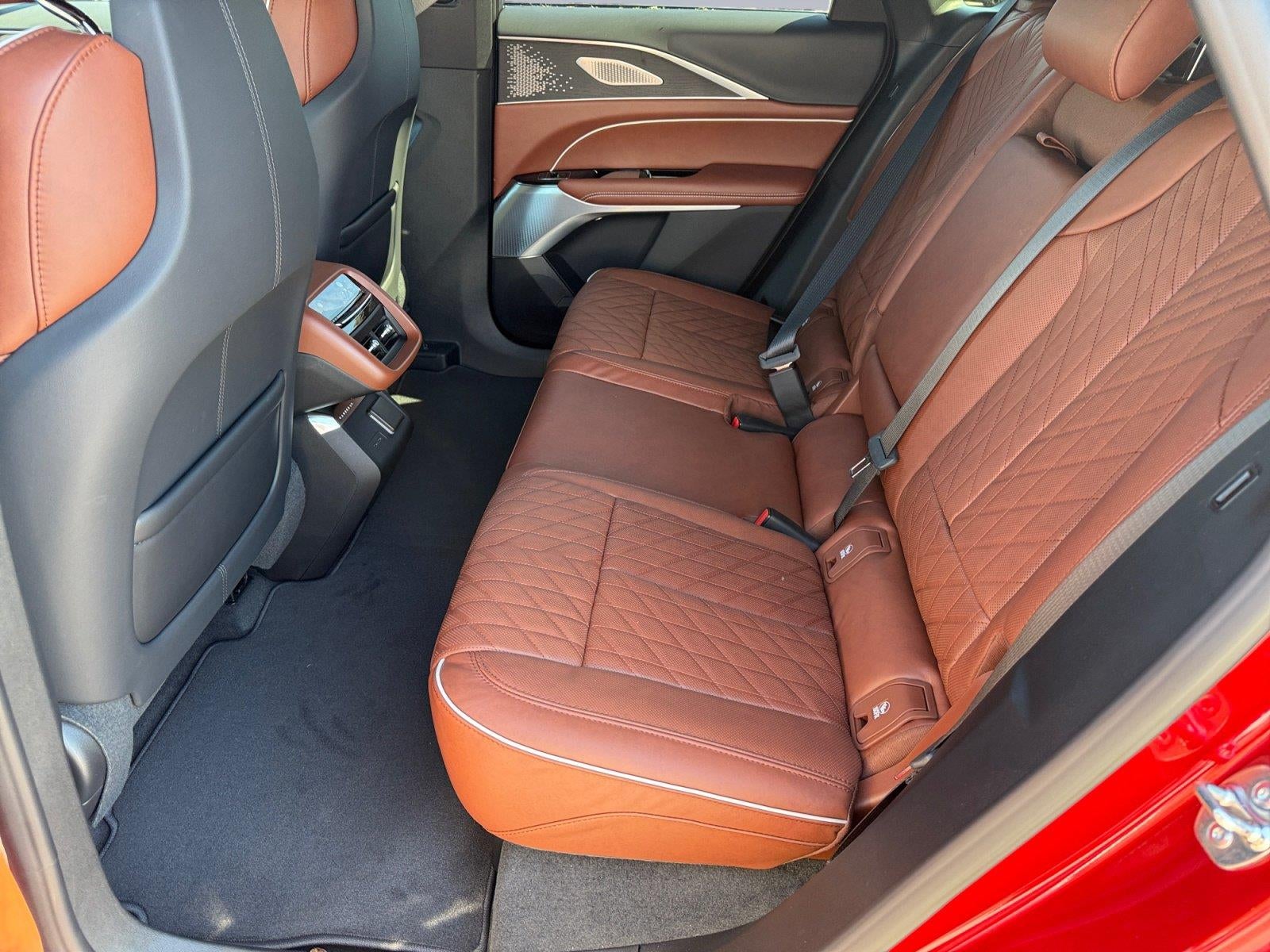 2027 Cadillac LYRIQ Signature Sport