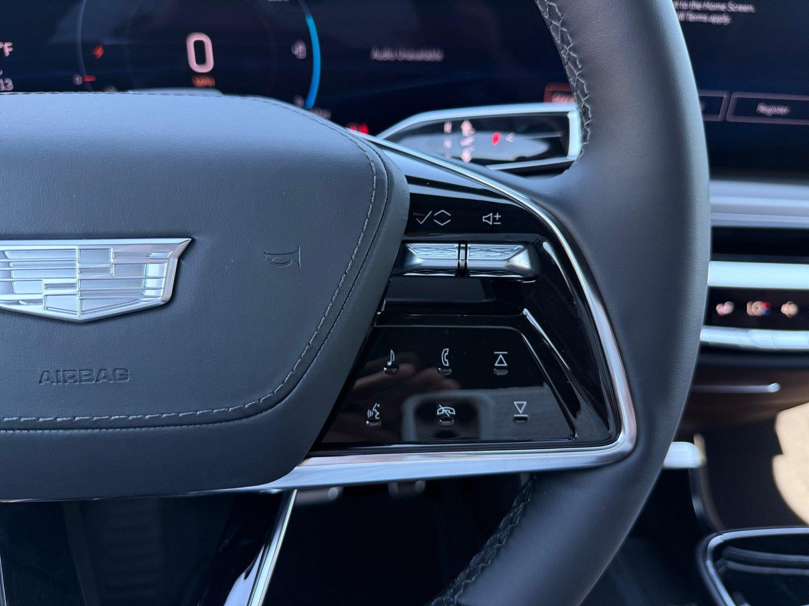 2027 Cadillac LYRIQ Signature Sport