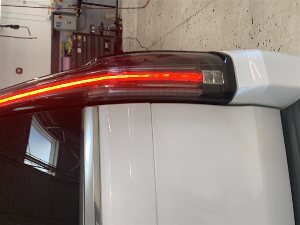 2018 Cadillac Escalade Base