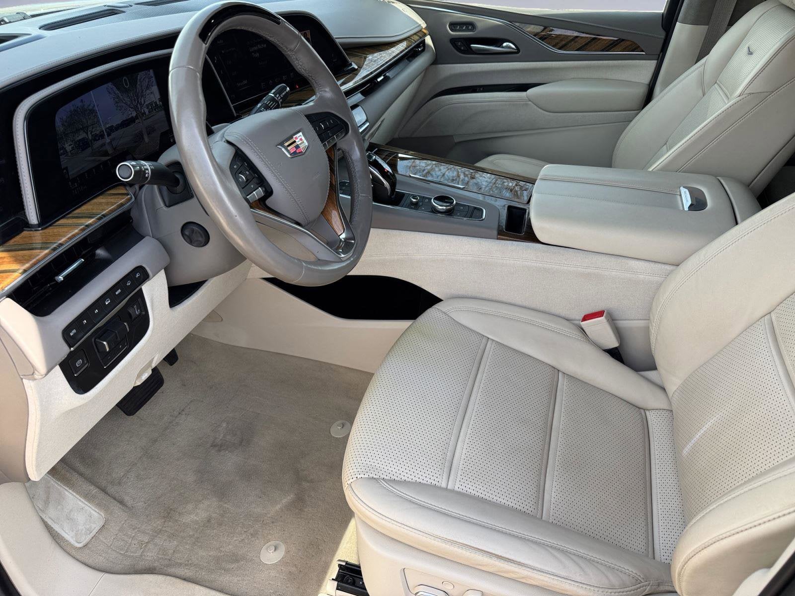 2022 Cadillac Escalade Base