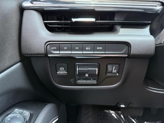 2024 Cadillac Escalade 4WD Sport