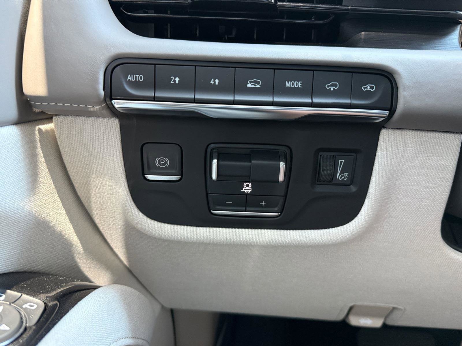 2022 Cadillac Escalade Base