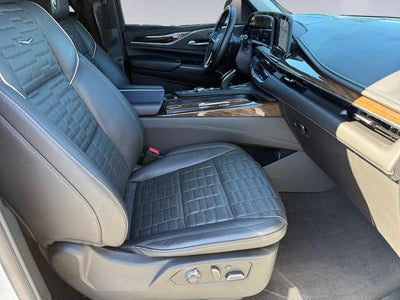 2024 Cadillac Escalade Sport Platinum