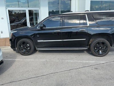 2019 Cadillac Escalade ESV 4WD Luxury