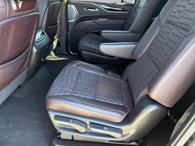 2024 Cadillac Escalade ESV Sport Platinum