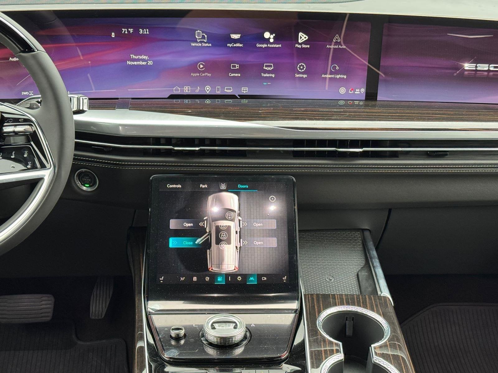 2026 Cadillac Escalade Luxury