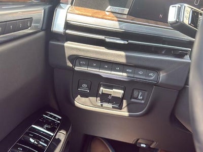 2025 Cadillac Escalade 4WD Premium Luxury Platinum
