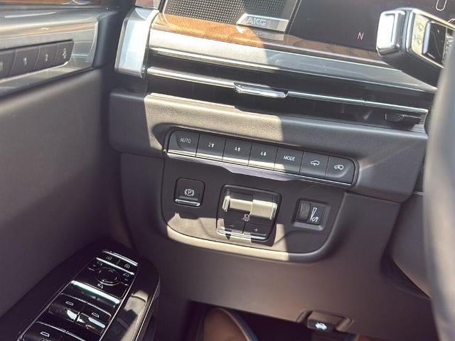 2025 Cadillac Escalade 4WD Premium Luxury Platinum