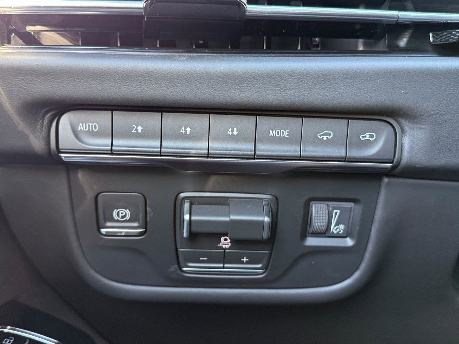 2026 Cadillac Escalade Platinum Sport