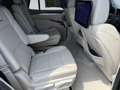 2025 Cadillac Escalade Sport Platinum