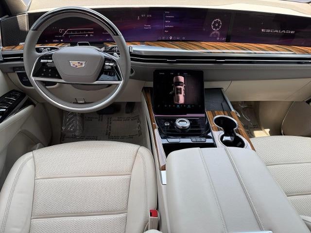 2025 Cadillac Escalade Sport Platinum