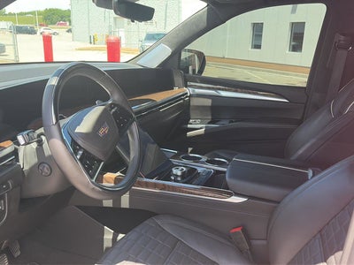 2025 Cadillac Escalade Base