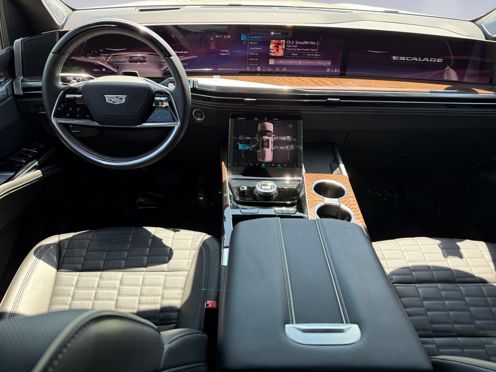 2025 Cadillac Escalade 4WD Sport Platinum