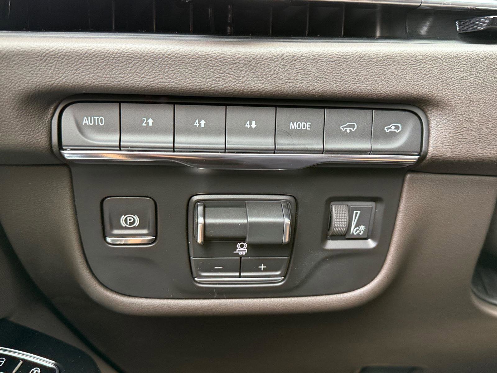 2026 Cadillac Escalade ESV Luxury