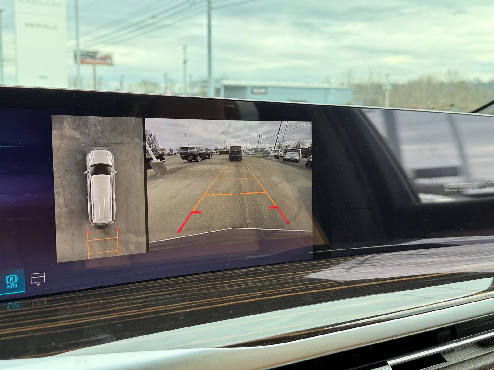 2026 Cadillac Escalade ESV Luxury