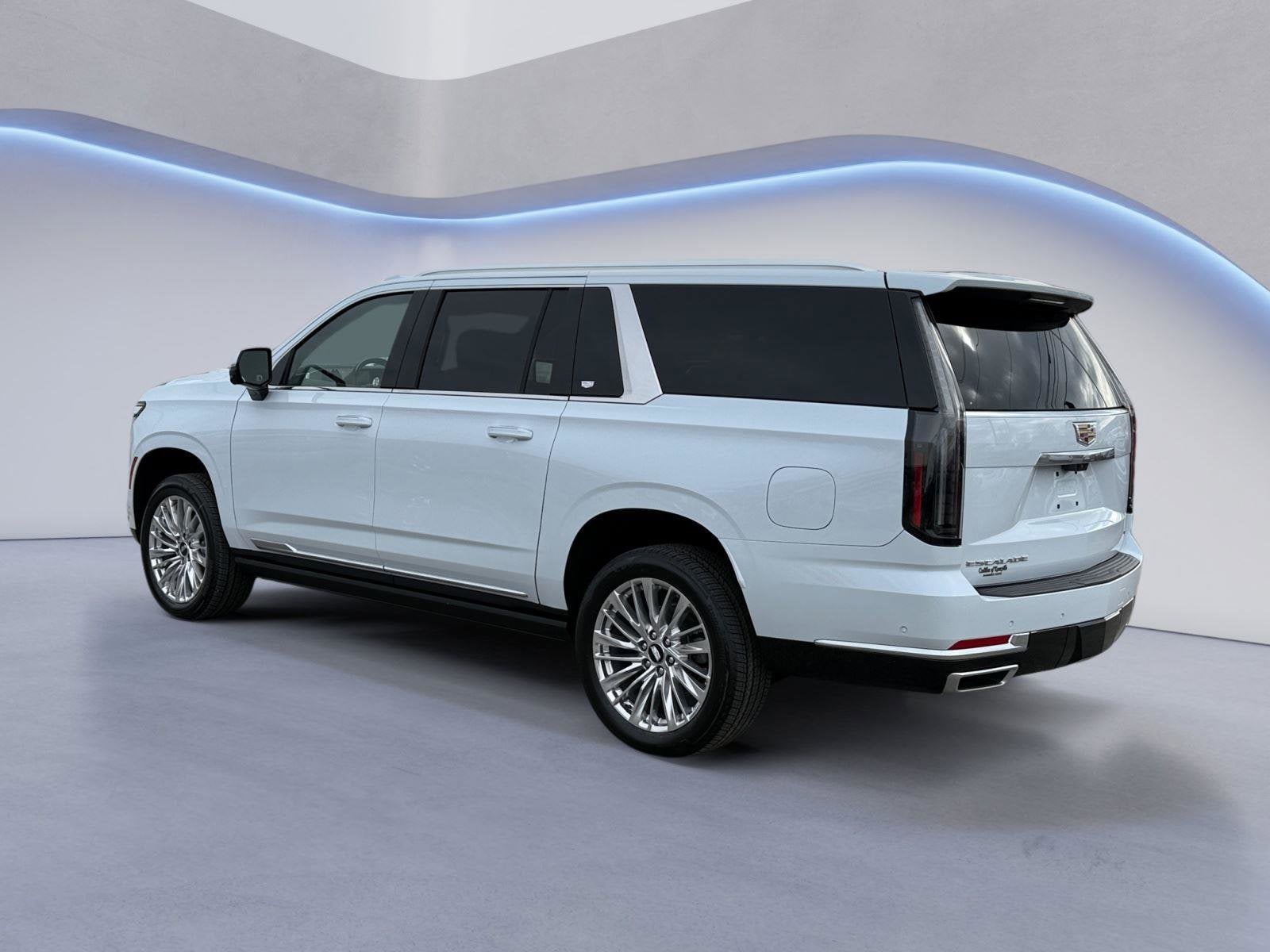 2026 Cadillac Escalade ESV Luxury