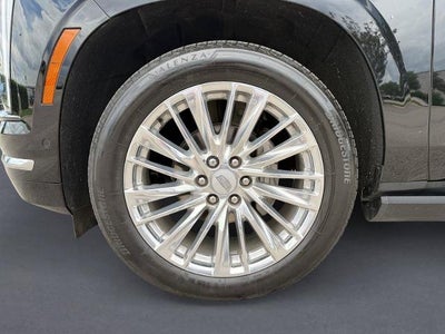 2025 Cadillac Escalade ESV 4WD Premium Luxury