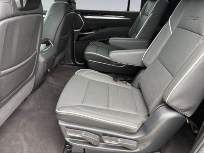 2025 Cadillac Escalade ESV 4WD Premium Luxury