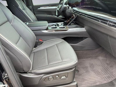 2025 Cadillac Escalade ESV 4WD Premium Luxury